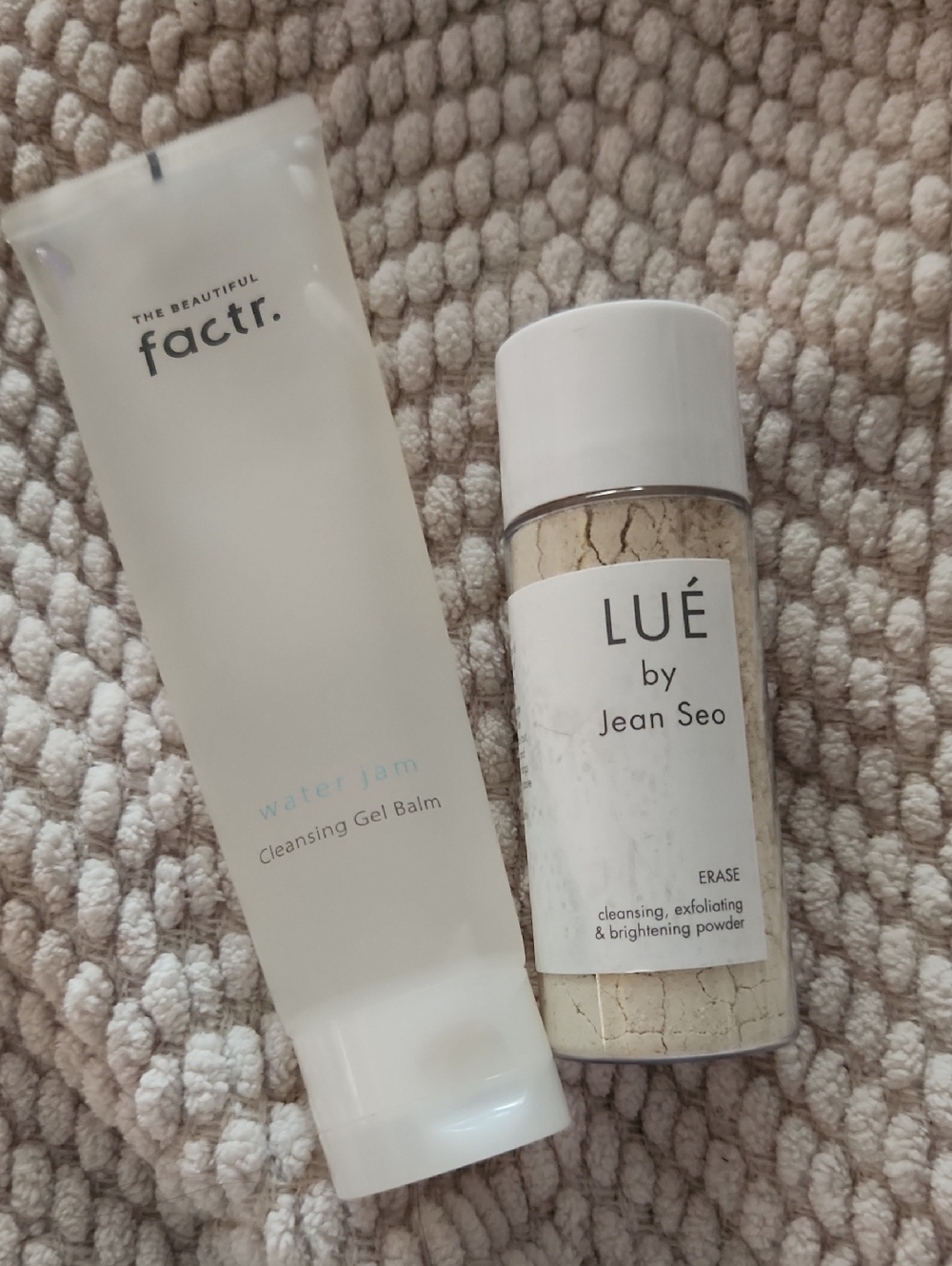 factr. Water Jam Cleansing Gel Balm & LUÉ by Jean Seo Powder Duo - White/Cream